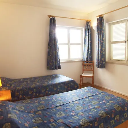 Villa Vila Monte Gale 24