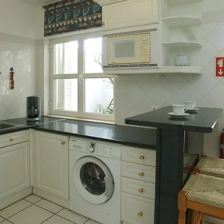 Vila Monte Gale 24 *